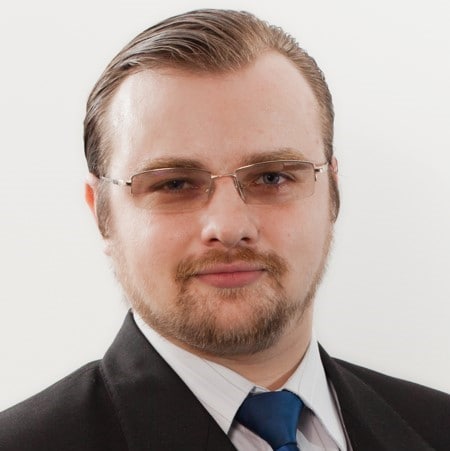 Headshot of Alexandru Enea